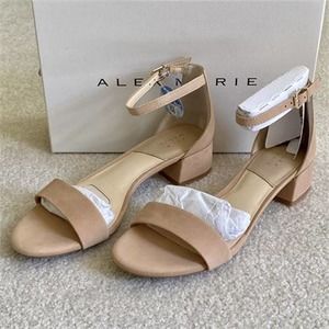NIB Women Alex Marie Malahn Banded Ankle Strap Block Dress Heel Size 8